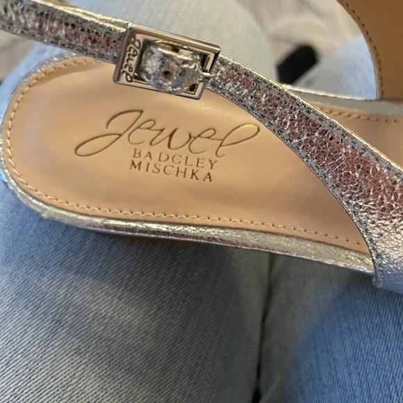 New Metallic jeweled flat slingbacks. - Picture 7 of 7